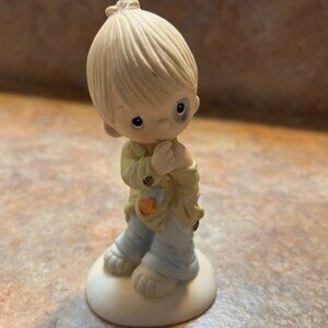 1977 "Smile God Loves You" Precious Moment